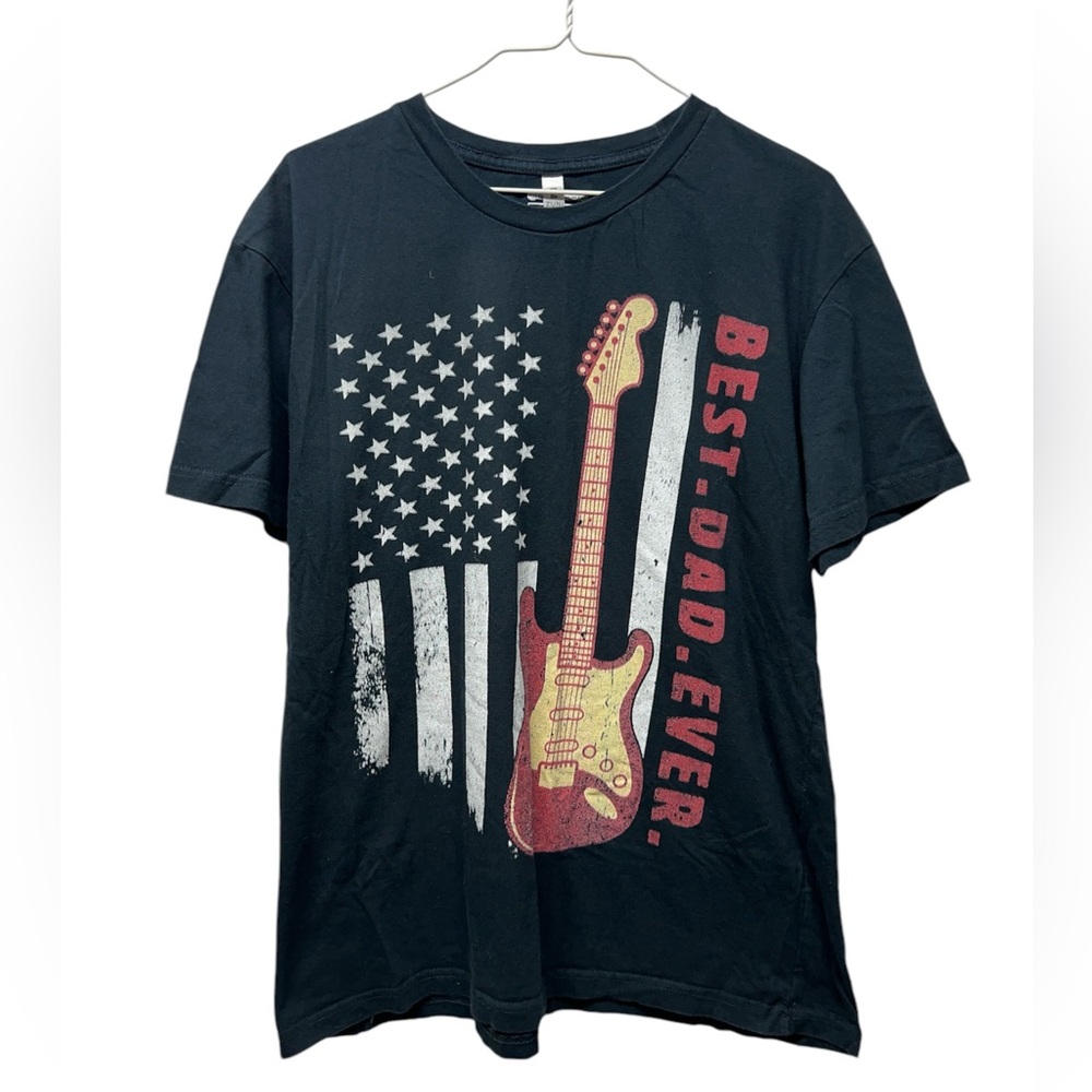 Men's Design By Humans Best Dad Ever Guitar and USA Flag By MINHMINH T-Shirt L
